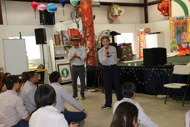 Hai Huynh Trưởng điều hợp phần cuối