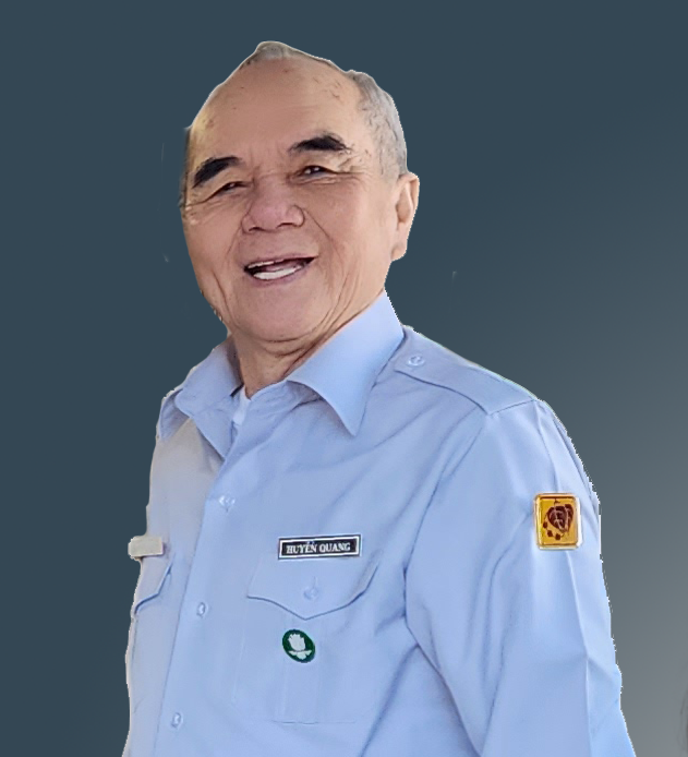  Anh Thi