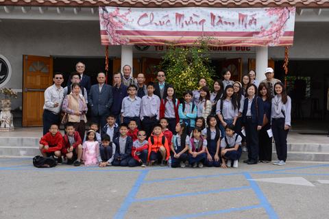 Hành hương Thiền Viện Chân Nguyên mùng 4 Tết Ất Mùi 22/2/2015 — 10:16 — hình 2
