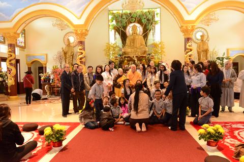 Hành hương Thiền Viện Chân Nguyên mùng 4 Tết Ất Mùi 22/2/2015 — 11:48 — hình 40