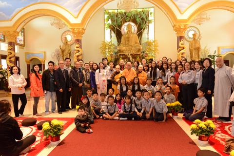 Hành hương Thiền Viện Chân Nguyên mùng 4 Tết Ất Mùi 22/2/2015 — 11:48 — hình 46