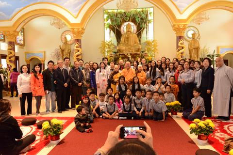 Hành hương Thiền Viện Chân Nguyên mùng 4 Tết Ất Mùi 22/2/2015 — 11:48 — hình 51