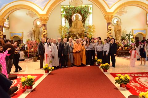 Hành hương Thiền Viện Chân Nguyên mùng 4 Tết Ất Mùi 22/2/2015 — 11:50 — hình 58