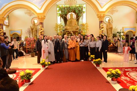 Hành hương Thiền Viện Chân Nguyên mùng 4 Tết Ất Mùi 22/2/2015 — 11:50 — hình 60