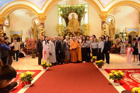 Hành hương Thiền Viện Chân Nguyên mùng 4 Tết Ất Mùi 22/2/2015 — 11:50 — hình 61