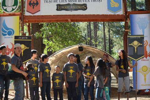 Trại Hè Liên Minh Huyền Thoại 2015 — Thứ Bảy 08:31 — hình 162