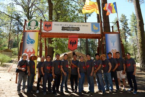Trại Hè Liên Minh Huyền Thoại 2015 — Thứ Bảy 08:43 — hình 199